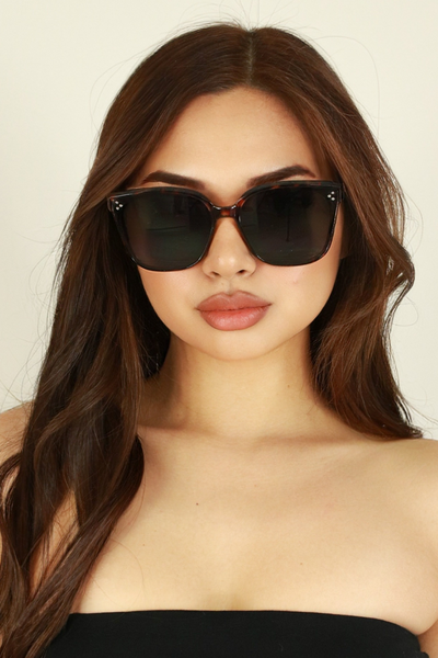 Jeans Warehouse Hawaii - OVERSIZED SUNGLASSES - SHE MEANT TO SUNGLASSES | By SUNNY SUNGLASS