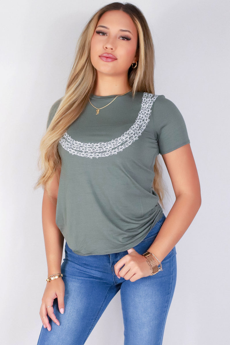 Jeans Warehouse Hawaii - S/S SCREEN - PIKAKE LEI TOP | By LUZ