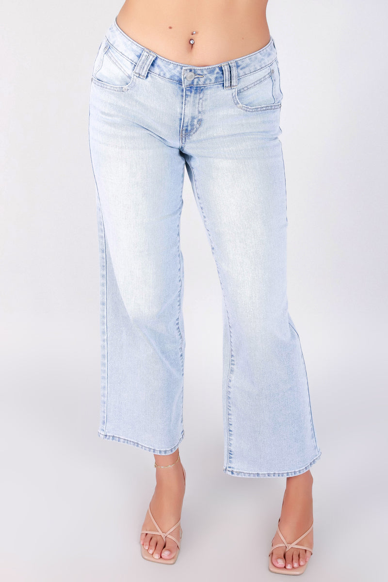 Jeans Warehouse Hawaii - JEANS - LASTING IMPRESSION WIDE LEG JEANS | By SQUEEZE/MARAN INC.