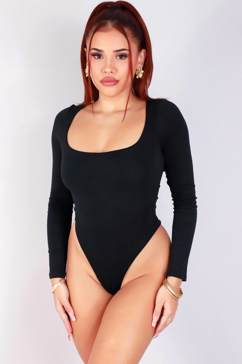 Jeans Warehouse Hawaii - Bodysuits - LIPS ARE SEALED BODYSUIT | By HEART & HIPS