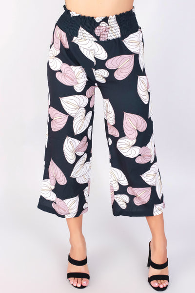 Jeans Warehouse Hawaii - PRINT WOVEN CAPRI'S - ANTHURIUM SMOCKED CAPRI PANTS | By LUZ