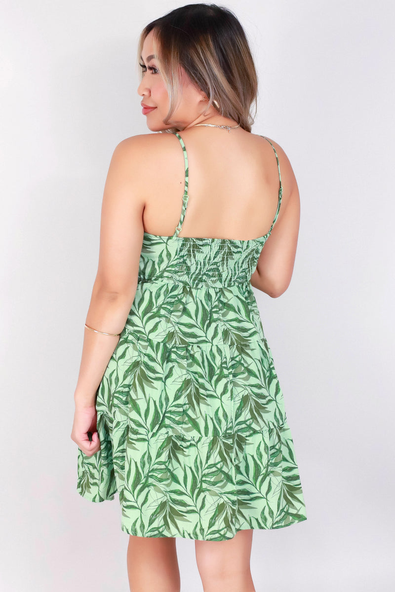 Jeans Warehouse Hawaii - PRINT SHORT DRESSES - SLEEVELESS TIERED LEAF PRINT DRESS | By TRIXXI