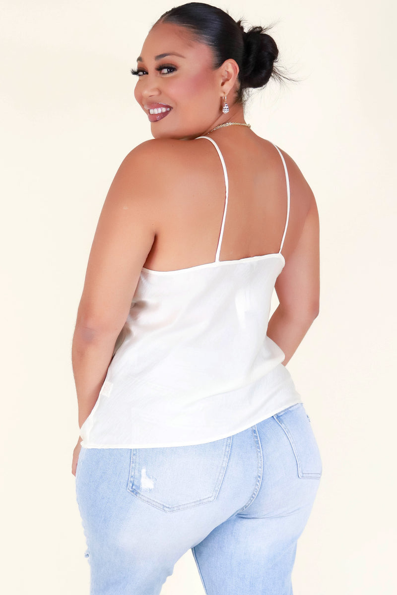 Jeans Warehouse Hawaii - PLUS S/L SOLID WOVEN TOPS - STICK WITH YOU TOP | By ZENOBIA