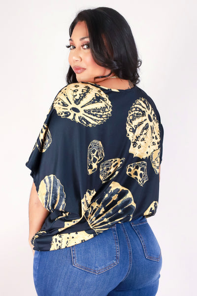 Jeans Warehouse Hawaii - PLUS PRINTED S/S - SHELL DOLMAN TOP | By LUZ