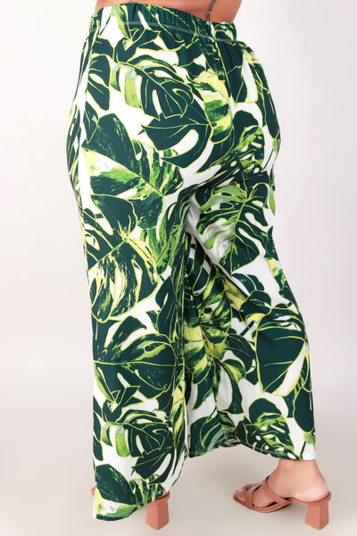 Jeans Warehouse Hawaii - PLUS PRINT WOVEN CAPRI'S - MONSTERA CAPRI PANTS | By LUZ