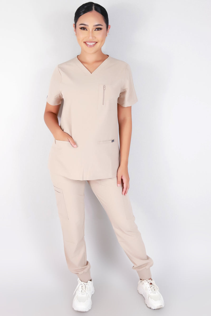 Jeans Warehouse Hawaii - JUNIOR SCRUB TOPS - BE PATIENT WITH ME SCRUB TOP | By MEDGEAR