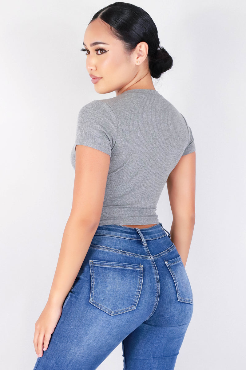 Jeans Warehouse Hawaii - S/S SOLID BASIC - SPEAKING SILENCE TOP | By CRESCITA APPAREL/SHINE I