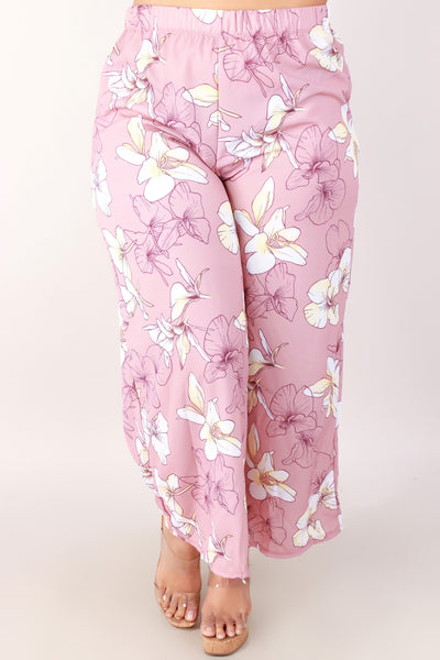 Jeans Warehouse Hawaii - PLUS PRINT WOVEN CAPRI'S - GINGER LILY CAPRI PANTS | By LUZ