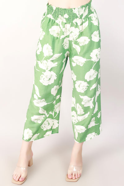 Jeans Warehouse Hawaii - PRINT WOVEN CAPRI'S - OUT FOR A STROLL PANTS | By PAPERMOON/ B_ENVIED