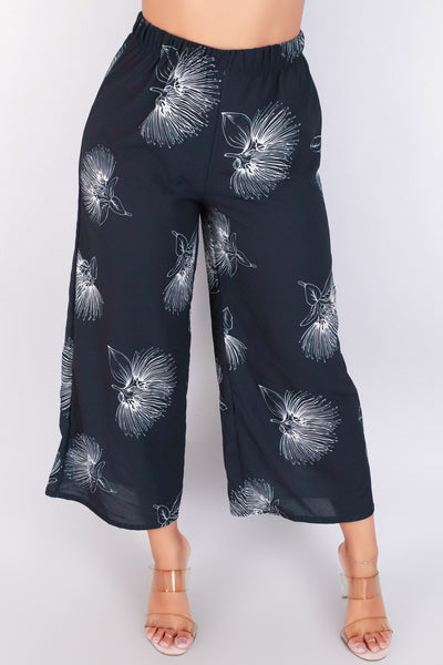 Jeans Warehouse Hawaii - PRINT WOVEN CAPRI'S - OHIA LEHUA CAPRIS | By LUZ