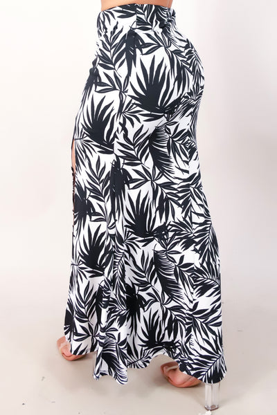 Jeans Warehouse Hawaii - KNIT LONG SKIRT - FLORAL EMOTIONS SKIRT | By I JOAH