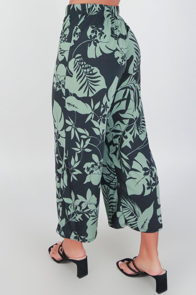 Jeans Warehouse Hawaii - PRINT KNIT CAPRI&