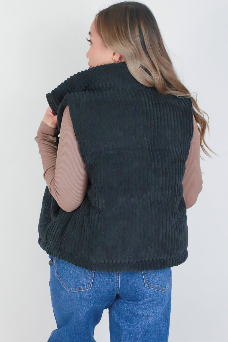 Jeans Warehouse Hawaii - OUTERWEAR - SLEEVELESS CORDUROY VEST | By VERY J