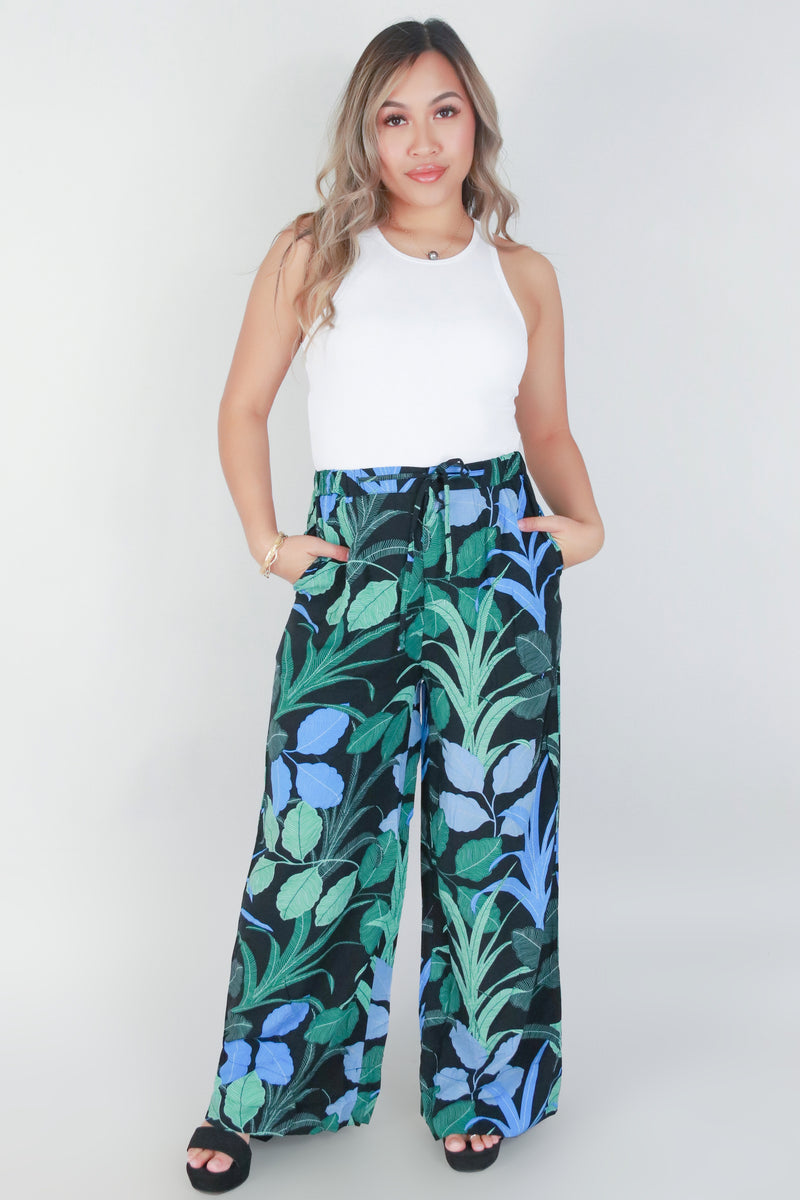 Jeans Warehouse Hawaii - PRINT WOVEN PANTS - TROPICAL WIDE LEG PANTS | By OLIVACEOUS