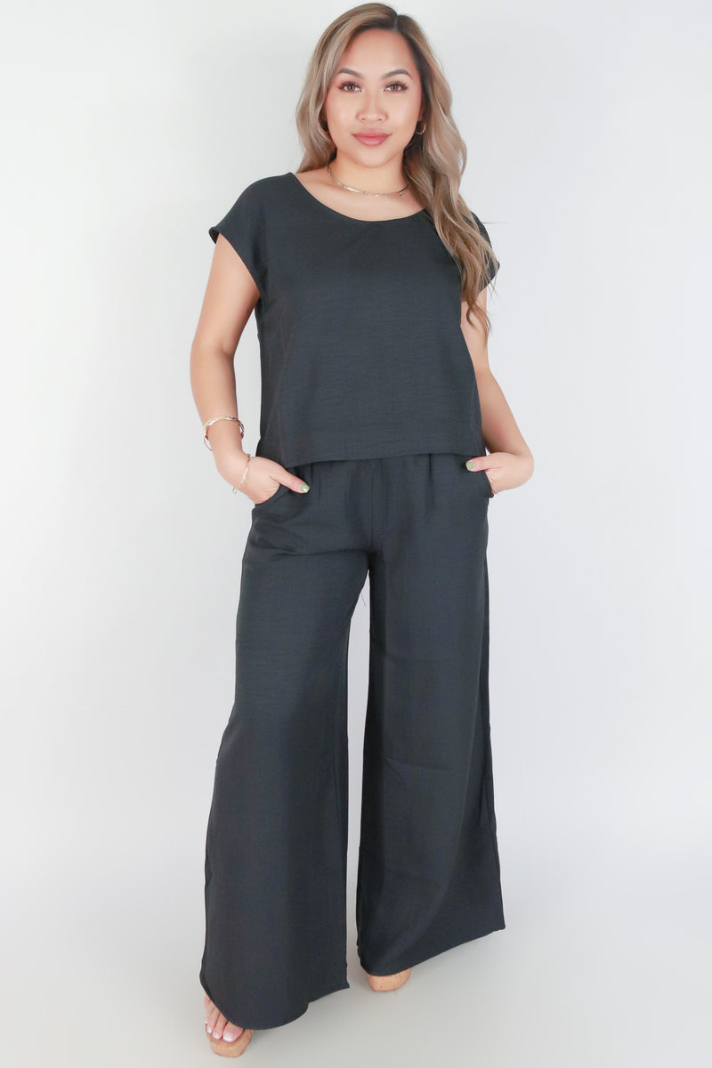 Jeans Warehouse Hawaii - SOLID WOVEN PANTS - PULL ON WIDE LEG PANTS | By OLIVE & CO