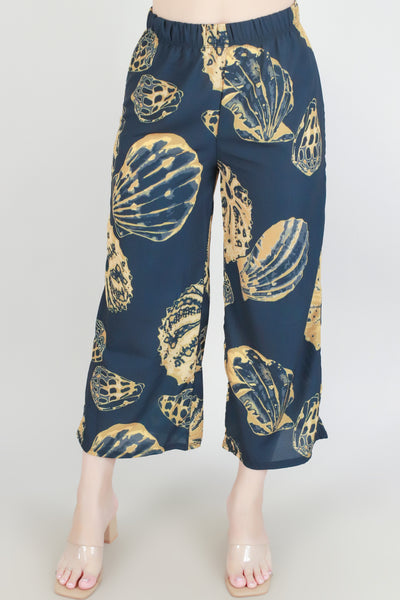 Jeans Warehouse Hawaii - PRINT WOVEN CAPRI'S - SHELL CAPRI PANTS | By LUZ