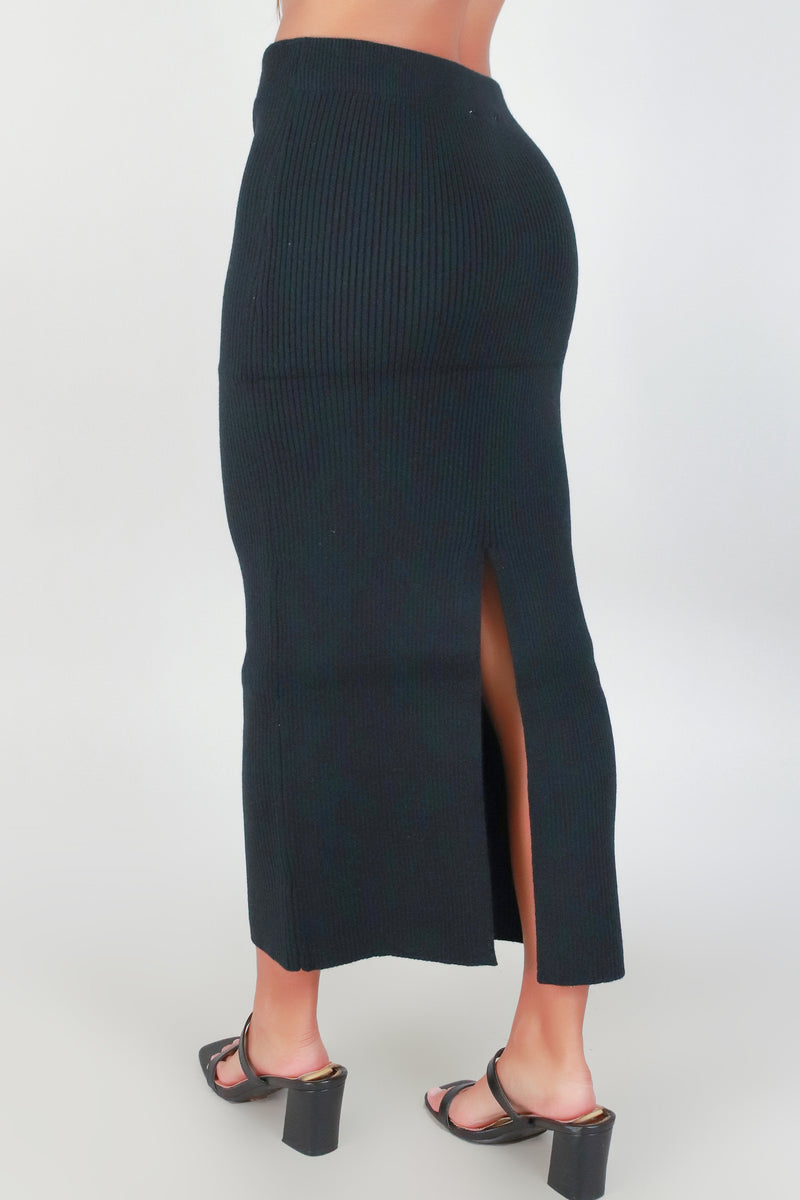 Jeans Warehouse Hawaii - KNIT LONG SKIRT - IN THE HILLS MAXI SKIRT | By FAVLUX